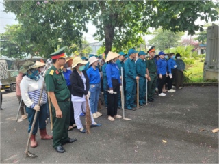 ĐOÀN THANH NIÊN TRUNG TÂM Y TẾ - BAN CHỈ HUY QUÂN SỰ HUYỆN VĨNH CỬU QUÂN – DÂN Y KẾT HỢP VÌ MỘT MÔI TRƯỜNG XANH