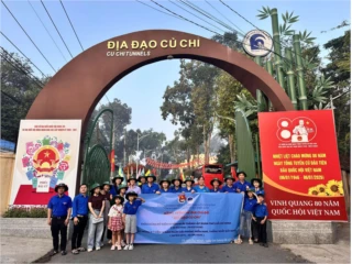 Tuổi trẻ Trung tâm Y tế khu vực Vĩnh Cửu tổ chức hành trình tìm về “địa chỉ đỏ” Địa đạo Củ Chi